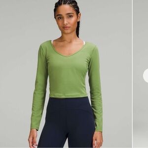 Lululemon Athletica Green Fitted Crop Long Sleeve Tee